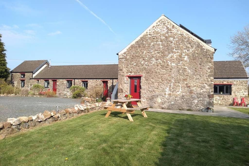 Milking Shed Cottage Narberth Ngoại thất bức ảnh